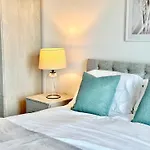 At 37 Citygate Apartament York