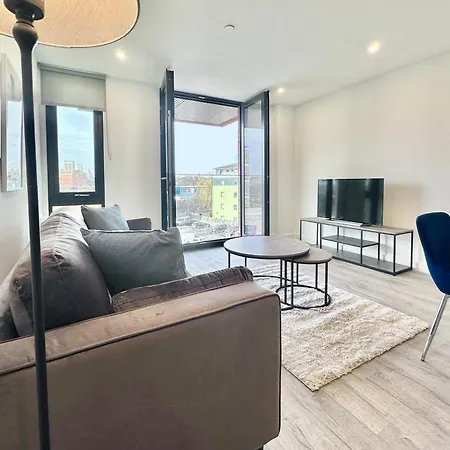 At 37 Citygate Lägenhet *