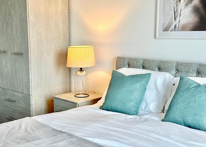 At 37 Citygate דירה יורק